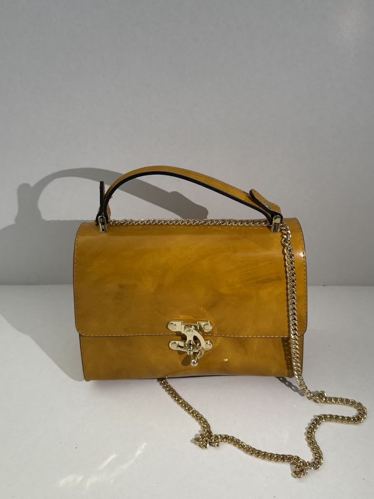 Bargello Satchel — product detail 1